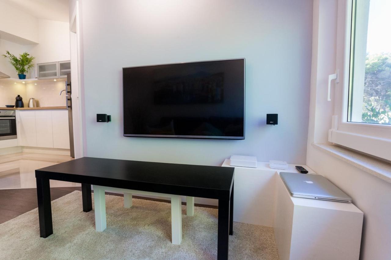 Apartman Anita 로고즈니차 외부 사진